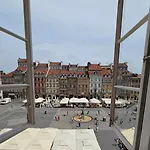 Premium Market View Old Town Varsavia